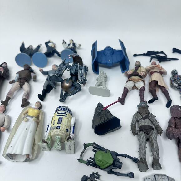 Vintage Star Wars Figurines Lot 90s Kenner Hasbro Collectible Toys Action Figure - Picture 14 of 16